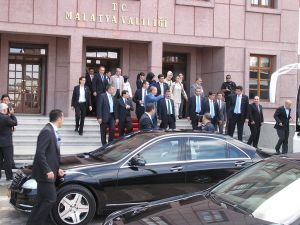 Başbakan Recep Tayyip Erdoğan, Malatya Valiliği’ni Ziyaret Etti