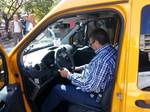 Chpli Altay Taksi Şoförü Oldu