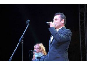 Ferhat Göçer Rüzgarı Esti