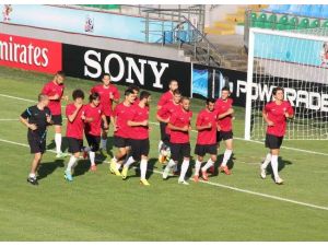 Milliler Hollanda Yolcusu