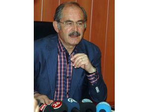 Chp’li Büyükerşen’den Hükümetin Demiryolu Projelerine Takdir