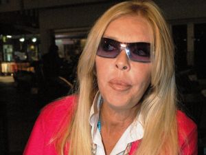 (Özel Haber) Ahu Tuğba, Göz Yaşları İçinde Hastalığını Anlattı