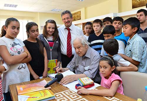 Nuri Pakdil’den Anlamlı Ziyaret