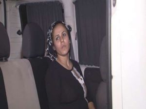 Aldatan Eşini Kızgın Yağ İle Yaktı