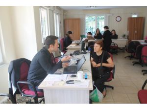 İşverenler Eğitim Seviyesi Yüksek İşçi Arıyor