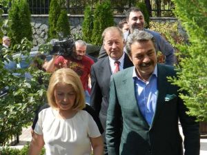 Kosova’da Kadir İnanır Coşkusu