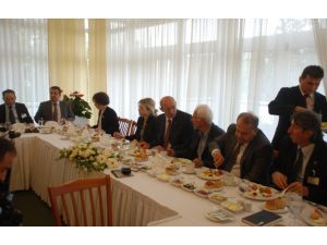 Erdemir Genel Müdürü Orhan Gazetecilerle Buluştu