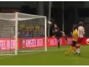 Koruduğu Kaleye Öyle Bir Gol Attı Ki