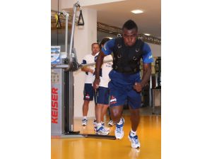 Fenerbahçe, Trabzonspor Maçı Hazırlıklarını Sürdürüyor