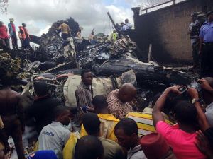 Yolcu Uçağı 5 Kişiye Mezar Oldu