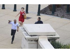 Amerikan Kongre Binası Yakınında Silah Sesleri