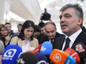 Gül’den Kimyasal Silah Uyarısı