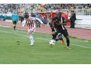 Elazığspor, Kasımpaşa Maçı Hazırlıklarını Tamamladı