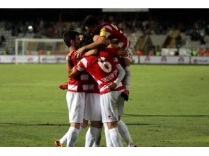 Samsunspor Son Dakikalarda Gülüyor