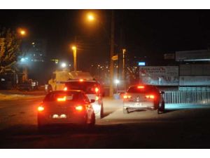 Polis Aracına Bombalı Tuzak