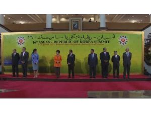 Asean Zirvesi Başladı