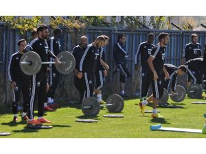 Erciyesspor Güç Depoluyor