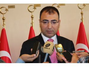 İzmir Valisi Mustafa Toprak: