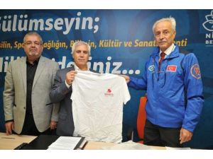 67 Yaşında Dünya Şampiyonluğuna Koşacak