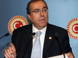 Chp’den Tutuklu Vekil Teklifi