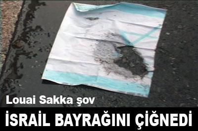 İsrail bayrağını çiğnedi 