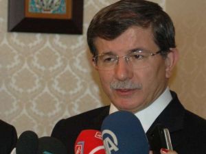 Davutoğlu, Katarlı Mevkidaşı İle Görüştü