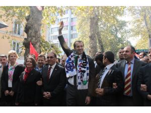 Saffet Sancaklı’dan Gövde Gösterisi