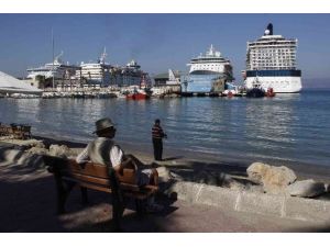 Kuş Adası Doldu Taştı