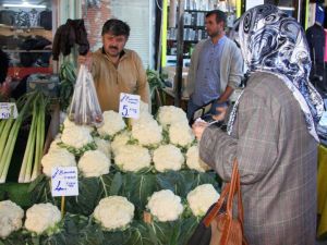 Bayram Pazarı Vurdu