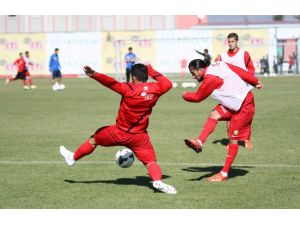 Eskişehirspor’da Çaykur Rizespor Maçı Hazırlıkları Sürüyor