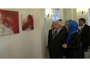 Milli Eğitim Bakanı Nabi Avcı, Akrilik Resim Sergisine Katıldı