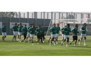 Bursaspor’da Yüzler Gülüyor