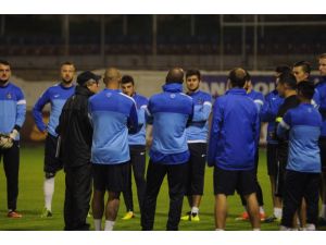 Mustafa Akçaydan Oyuncularına Duygusal Konuşma