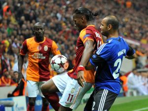 Galatasaray - Kopenhag Maçı 1-0 Devam Ediyor