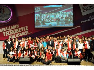 Mehmet Özdilek, Genç Sporcular İle Bir Araya Geldi