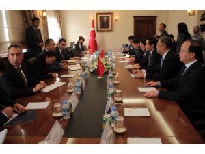 Çinli Bakandan Kritik Ziyaretler