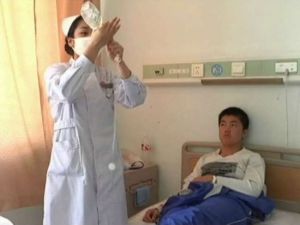 253 Öğrenci Zehirlendi !