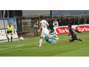 Akhisar Bld: 1 - Beşiktaş: 1