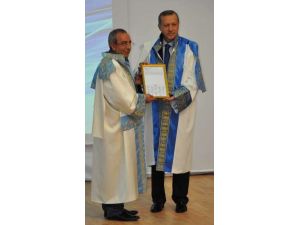 Başbakan’ı Bu Tezahüratla Karşıladılar