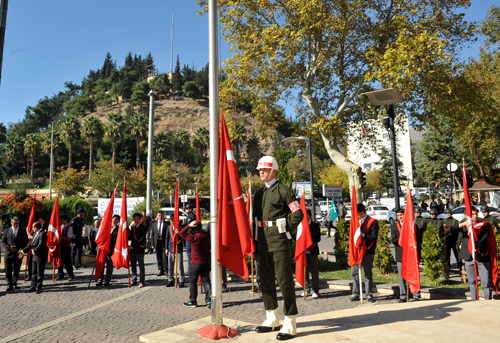 29 Ekim Cumhuriyet Bayramı Kutlamaları Başladı