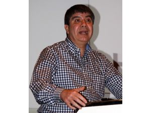 Ak Parti Genel Başkan Yardımcısı Menderes Türel: