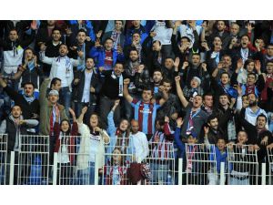 Kasımpaşa - Trabzonspor Maçı 1-1 Devam Ediyor