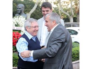 Fenerbahçe Ülker’i Tebrik Etti