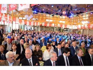 Koç: Biz Türk Milletiyiz Demekten Onur Duyarız