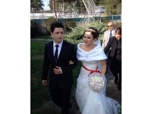 Kılıçdaroğlu’ndan Tutuklu Teğmenin Eşine Bilezik