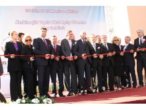 Bakan Eker Ve Meb Yardımcısı Erdem Akhisar’da Okul Açtı