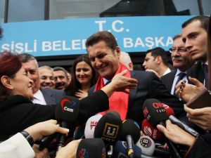 Adnan Keskin’in Sözleri Sarıgül’ü Ağlattı