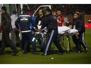 Caner Taburcu Ediliyor
