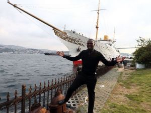 Sow Emenike’yi Övdü