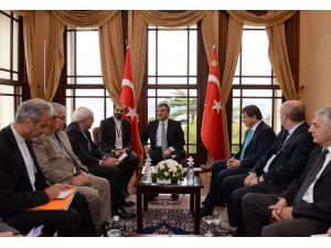 Cumhurbaşkanı Gül, İran Dışişleri Bakanı Zarif’i Kabul Etti